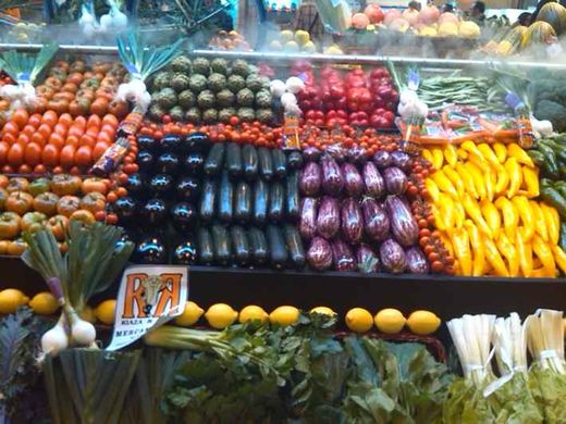 Spanish stone fruit and grape campaigns on track